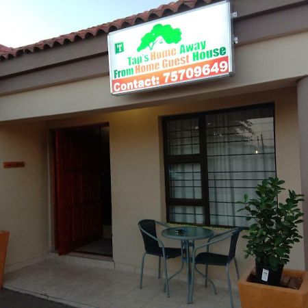 Tap'S Home Away From Home Γκαμπορόνε Εξωτερικό φωτογραφία